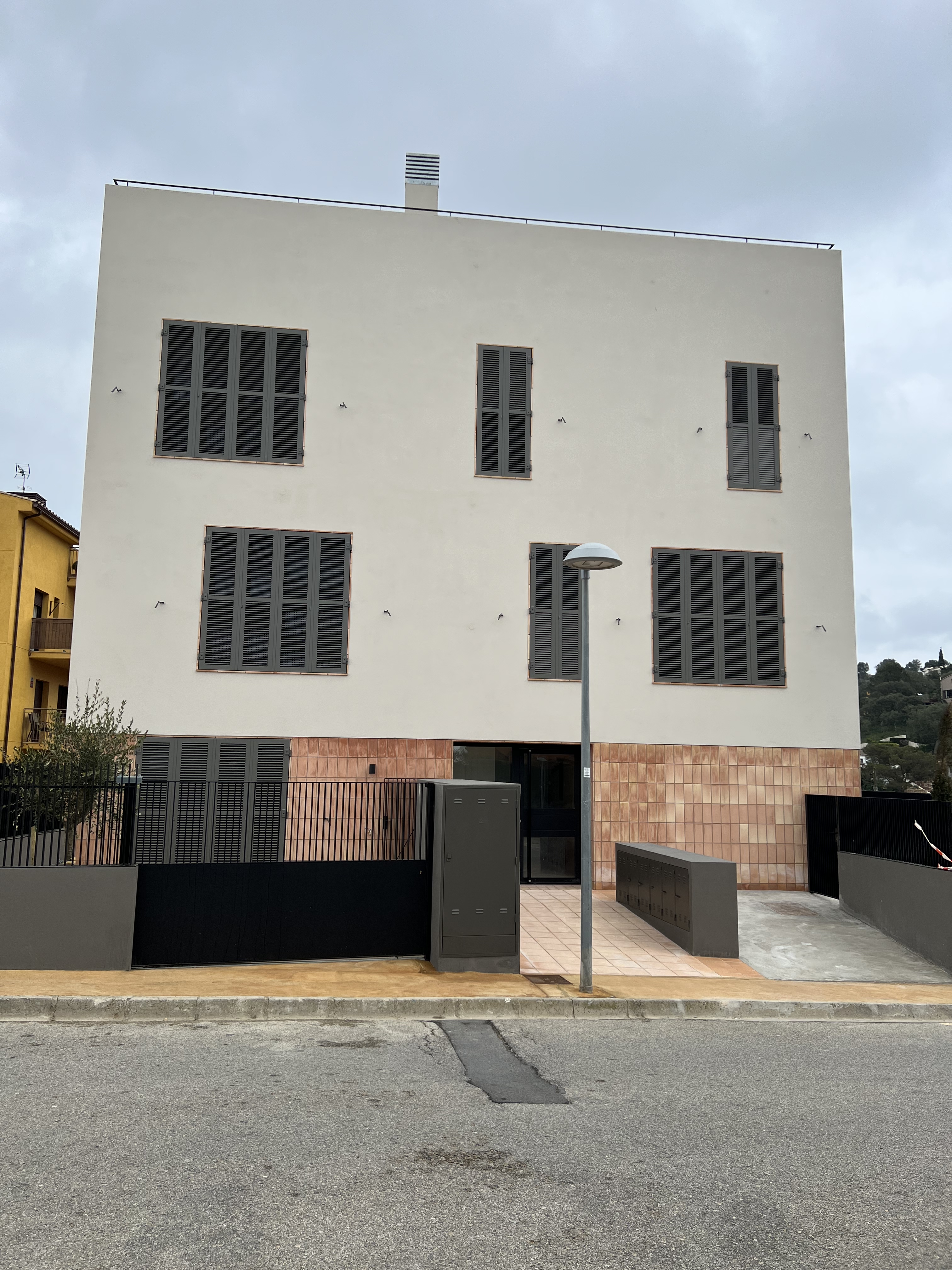 plurifamiliar02begur